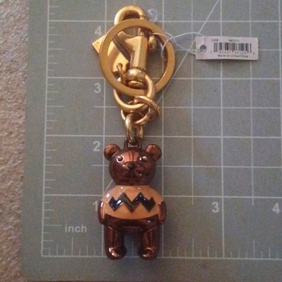 Coach X Peanuts Charlie Brown Bear Bag Charm, NWT - Picture 10 of 10